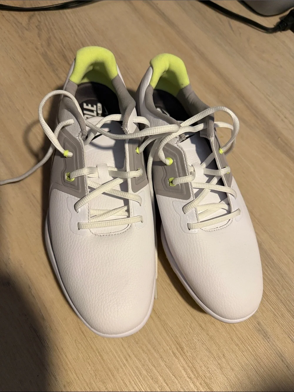 Nike Men's White Golf Shoes with Gray and Neon Yellow - NWOB